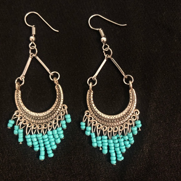 Drop silver earrings - Picture 2 of 3